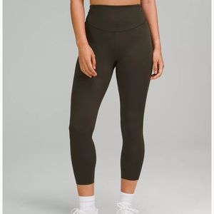 Lululemon Base Pace High Rise Crop 23”